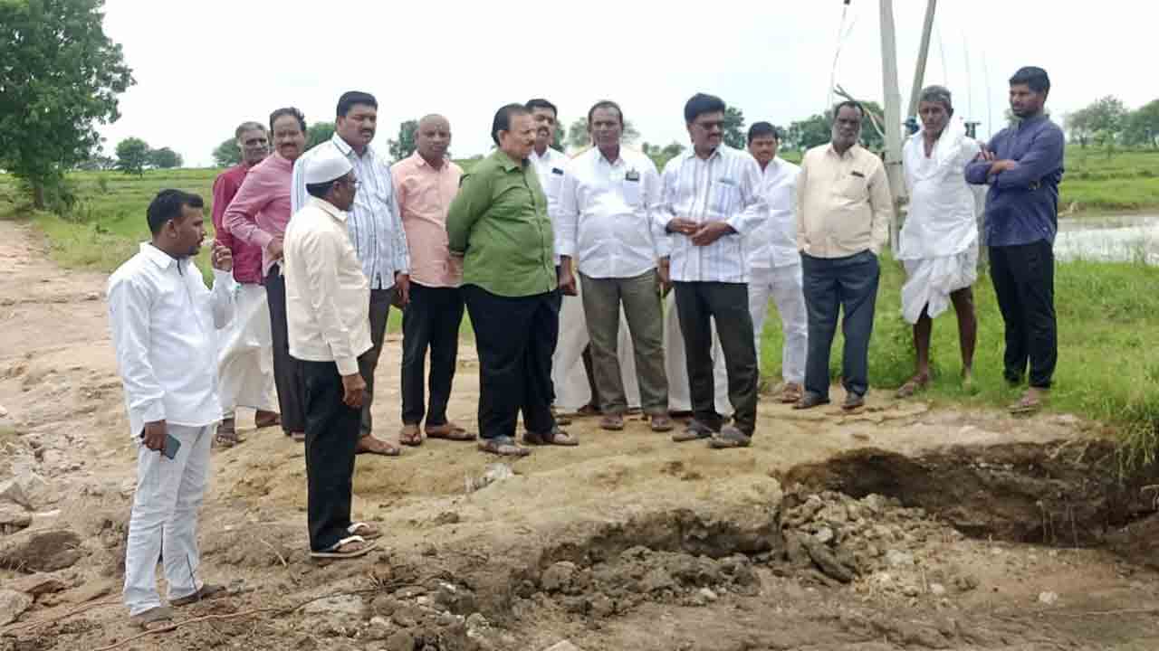 వరద బాధితులను ఆదుకుంటాం