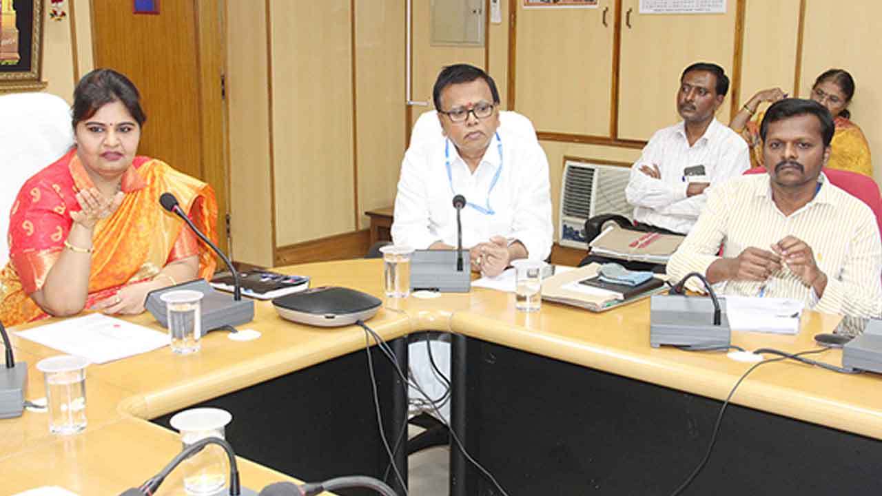 టీటీడీకి చెందిన ప్రతి ఆస్తిని ఉపయోగంలోకి తేవాలి : టీటీడీ జేఈవో