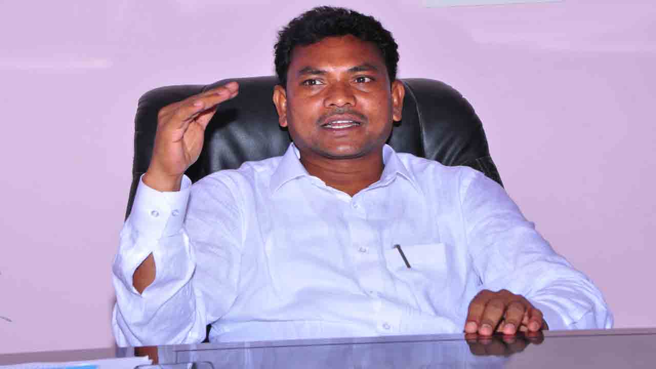 బీజేపీ రాష్ర్టాల్లో టీఆర్‌ఎస్‌ పథకాలు అమలు చేయాలి