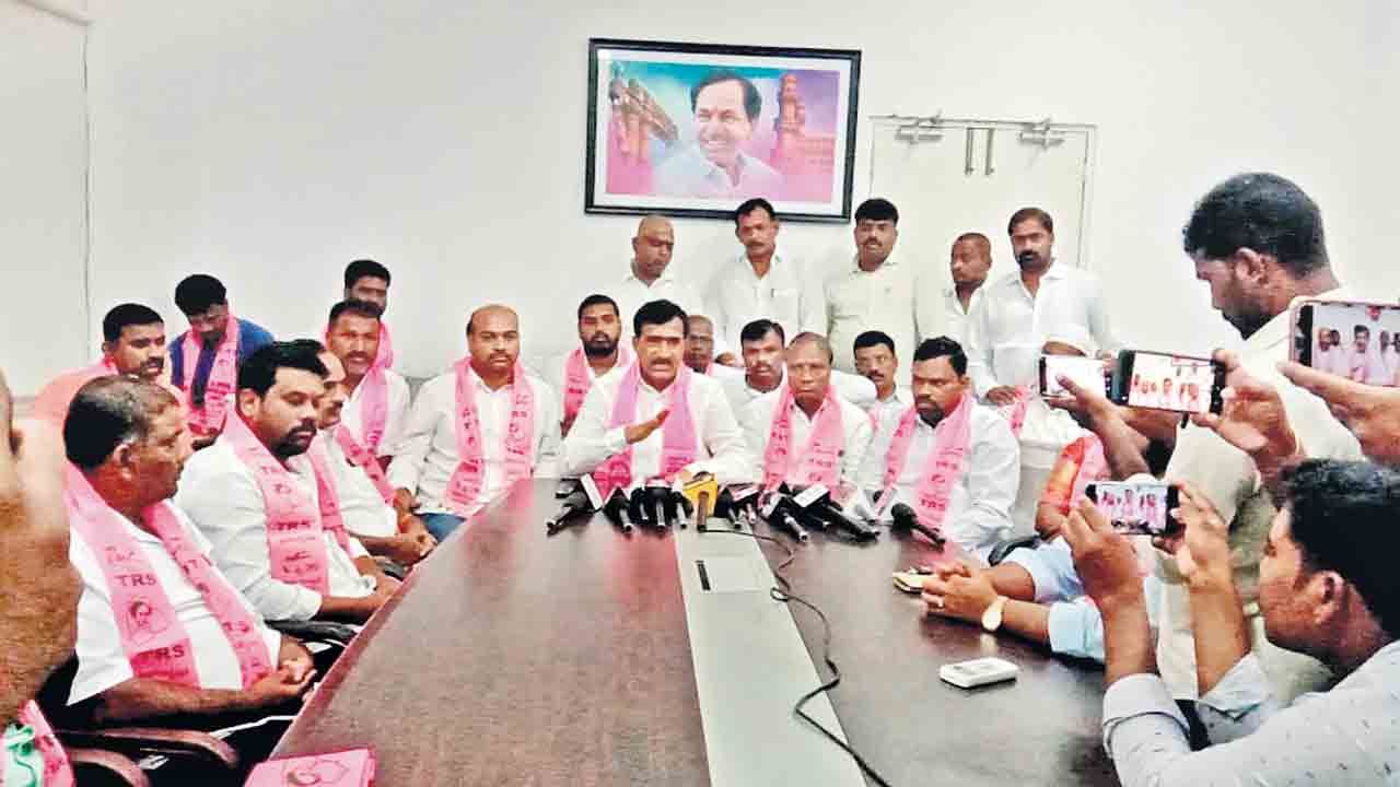 గజ్వేల్‌లో పోటీచేసే దమ్ముందా?