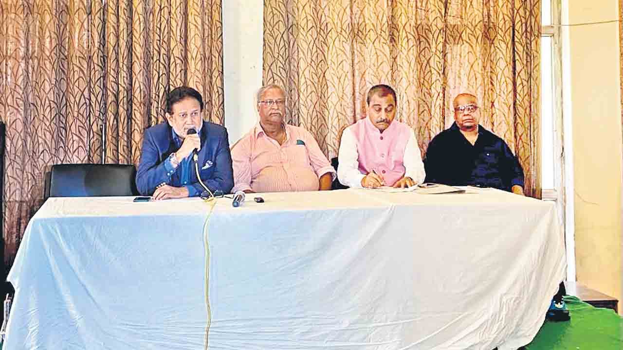 ‘హెచ్సీఏలో అవినీతి రాజ్యం’