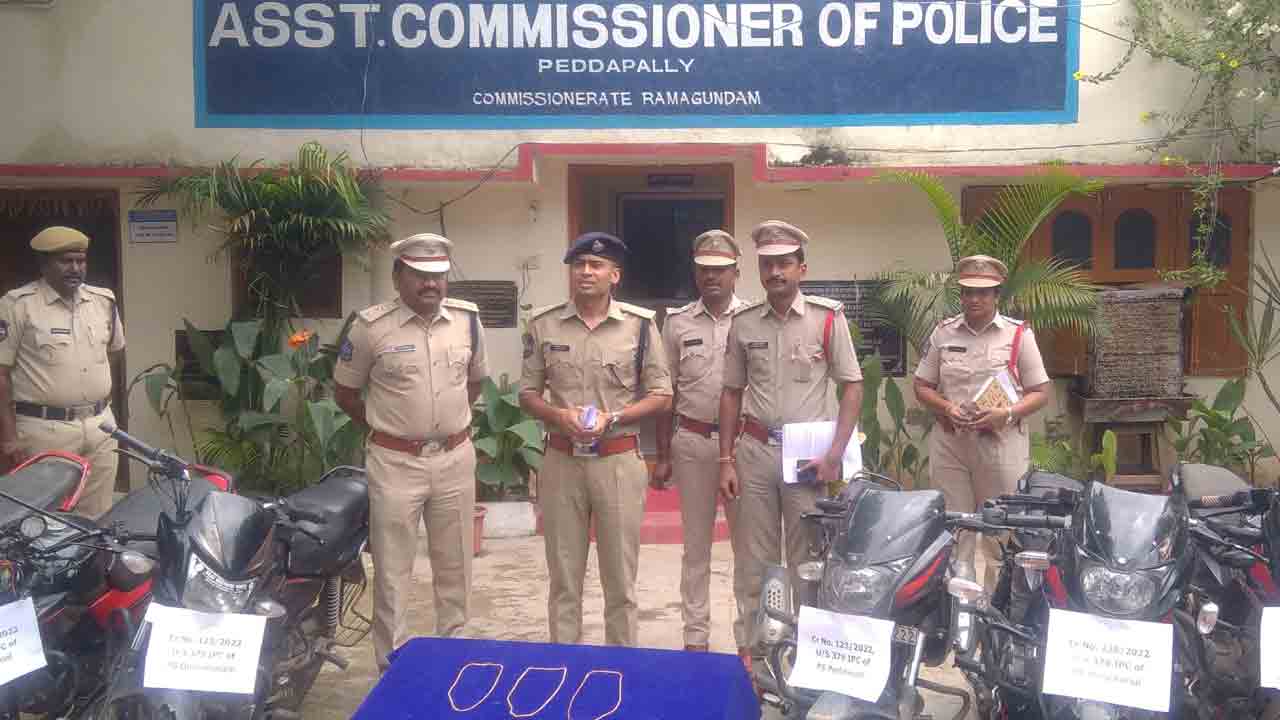 అంతర్‌జిల్లా దొంగ అరెస్ట్‌