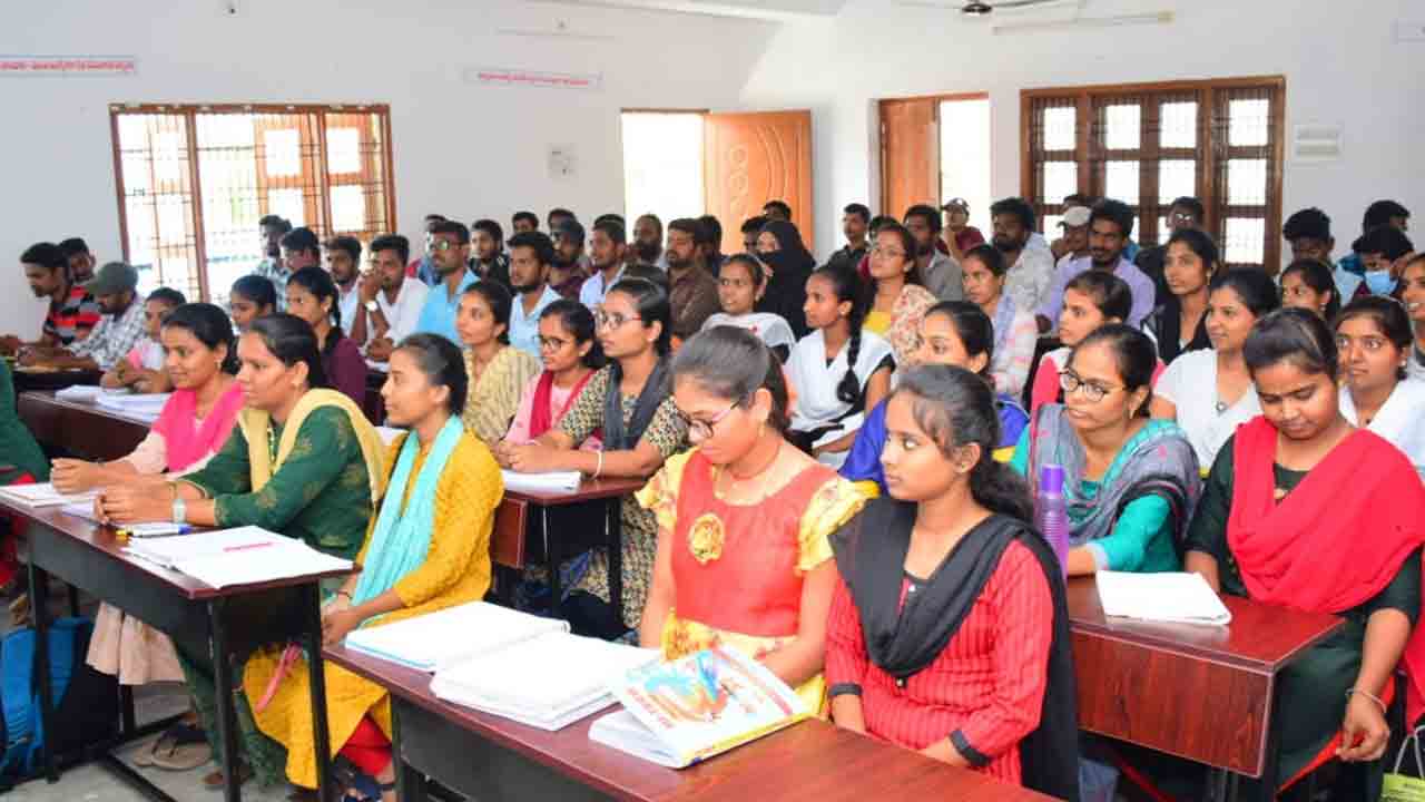 సిరిసిల్ల బీసీ స్టడీ సర్కిల్‌.. సక్సెస్‌ ఫుల్‌