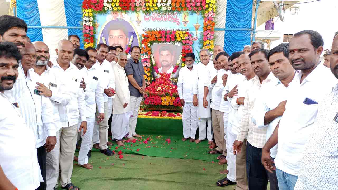 రాధాకృష్ణ కుటుంబాన్ని ఆదుకుంటాం