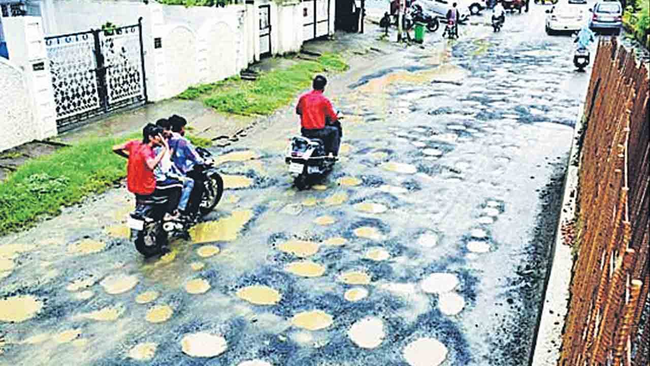 గురివింద సింధియా