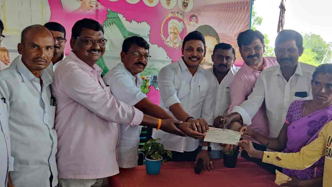 సీఎం కేసీఆర్‌ పాలనలో అభివృద్ధి