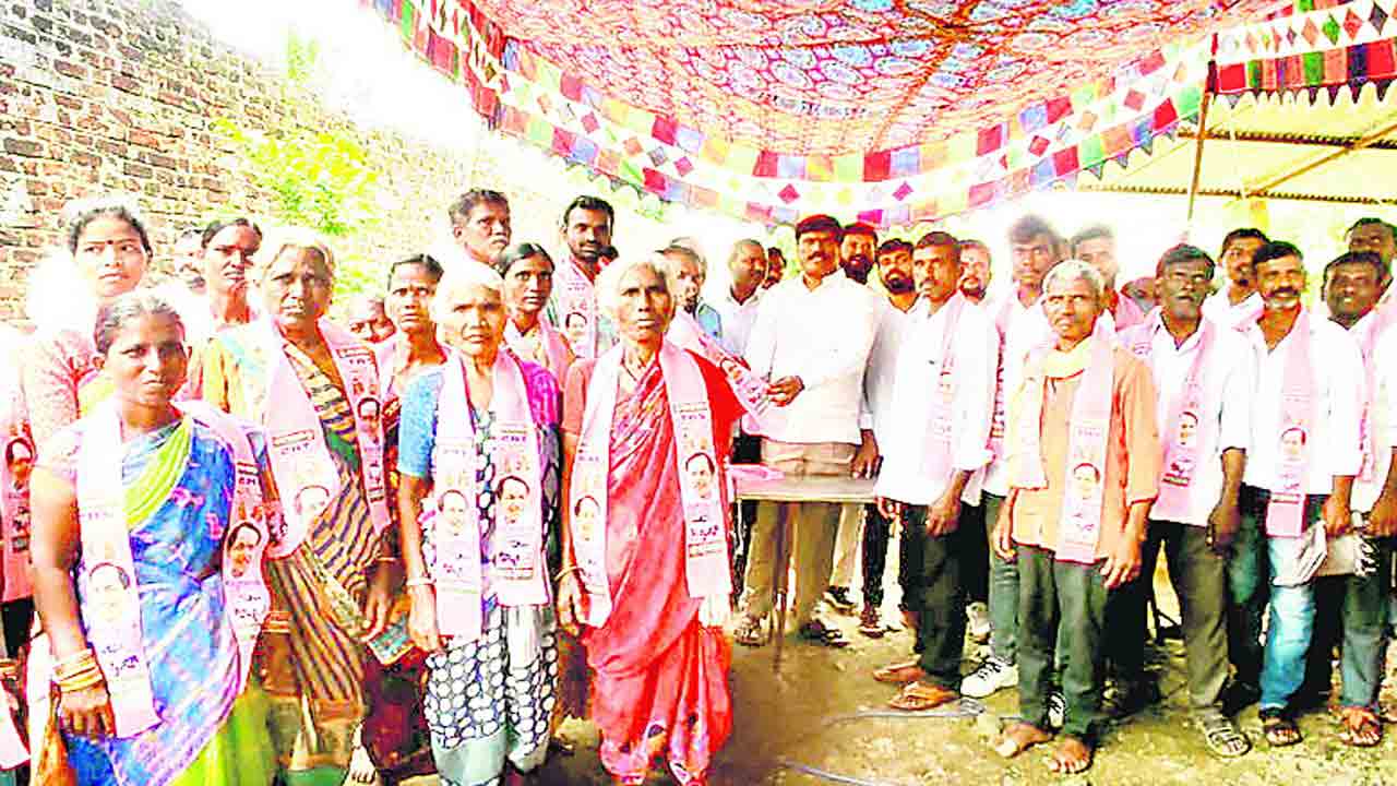 పారదర్శకంగా సంక్షేమ పథకాల అమలు
