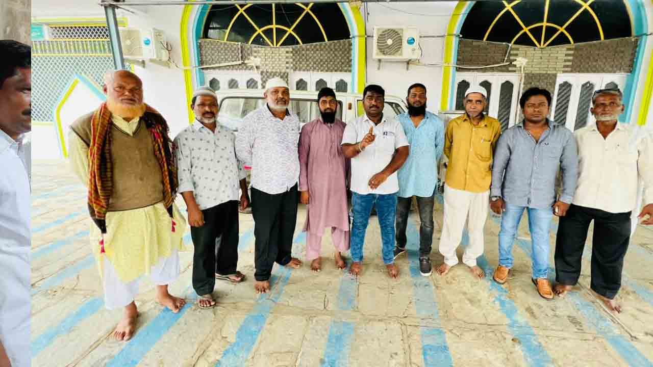 బక్రీద్‌ను ప్రశాంతంగా జరుపుకోవాలి