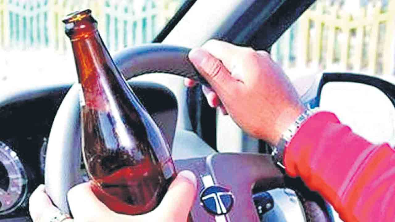 డ్రంకెన్‌ డ్రైవ్‌లో దొరికితే రక్తదానమే!