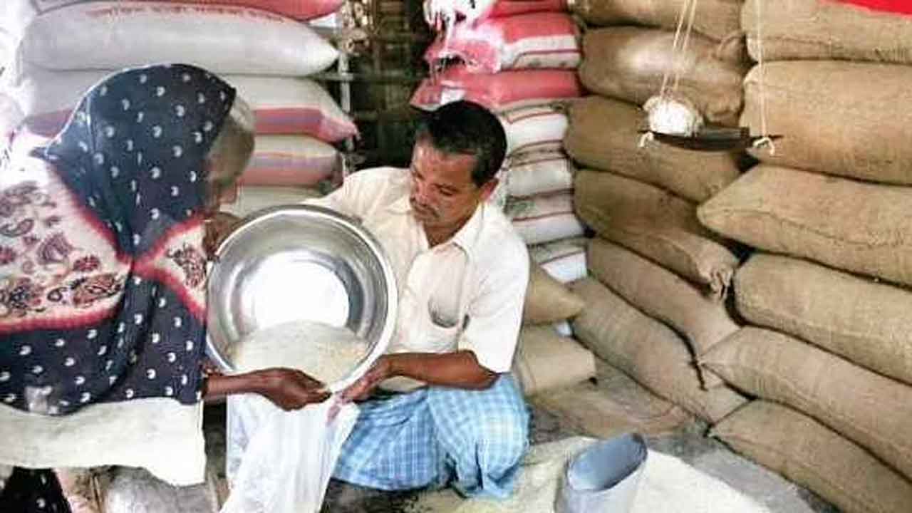 ఆగస్టు 1 నుంచి ఏపీలో రేషన్‌ బియ్యం పంపిణీ