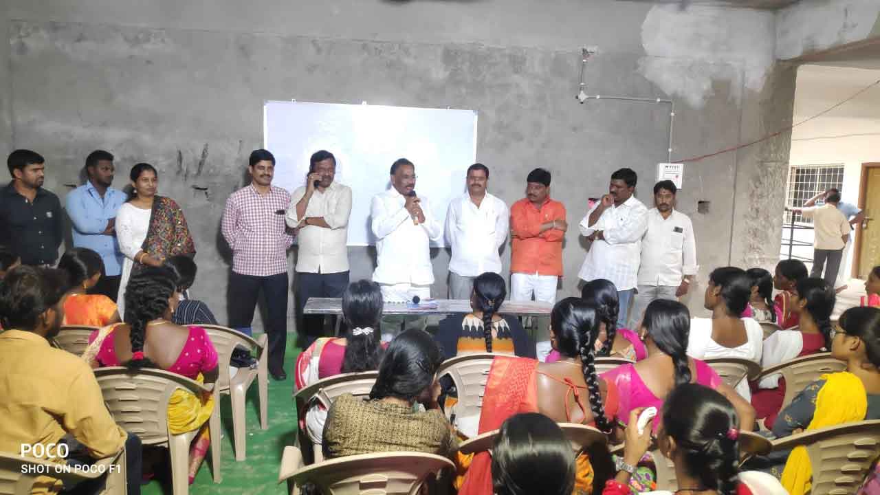 లక్ష్య సాధనలో యువత ముందుండాలి