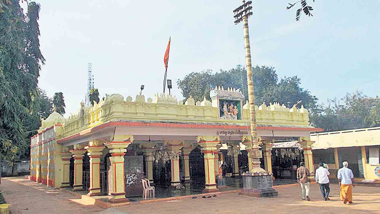 రాచన్నస్వామికి లక్ష బిల్వార్చన