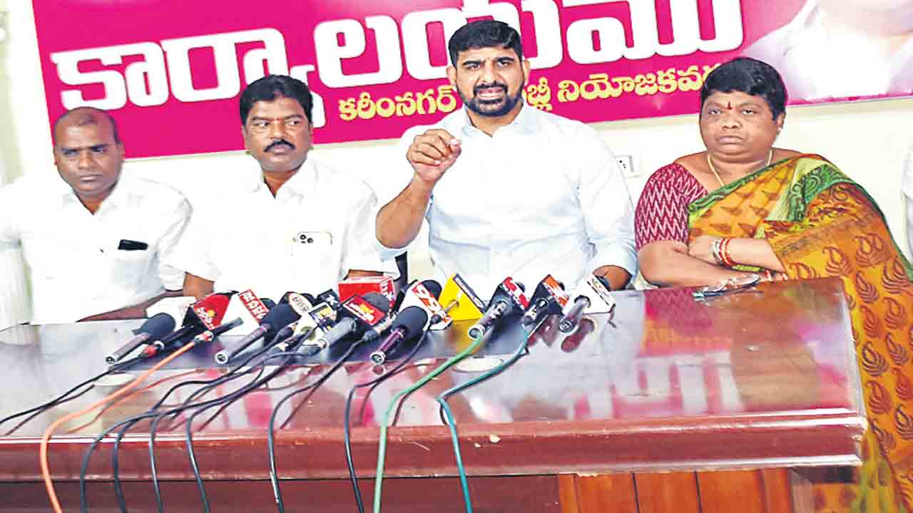 ఈటలా.. గజ్వేల్‌ ఎందుకు?