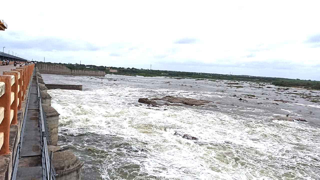 జూరాల గేట్లు మూసివేత