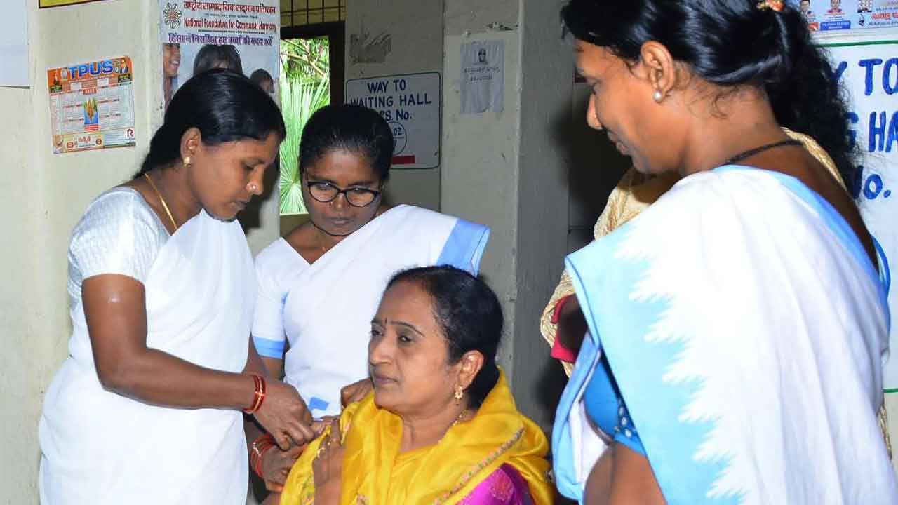 టీకాకు వెనుకడుగు