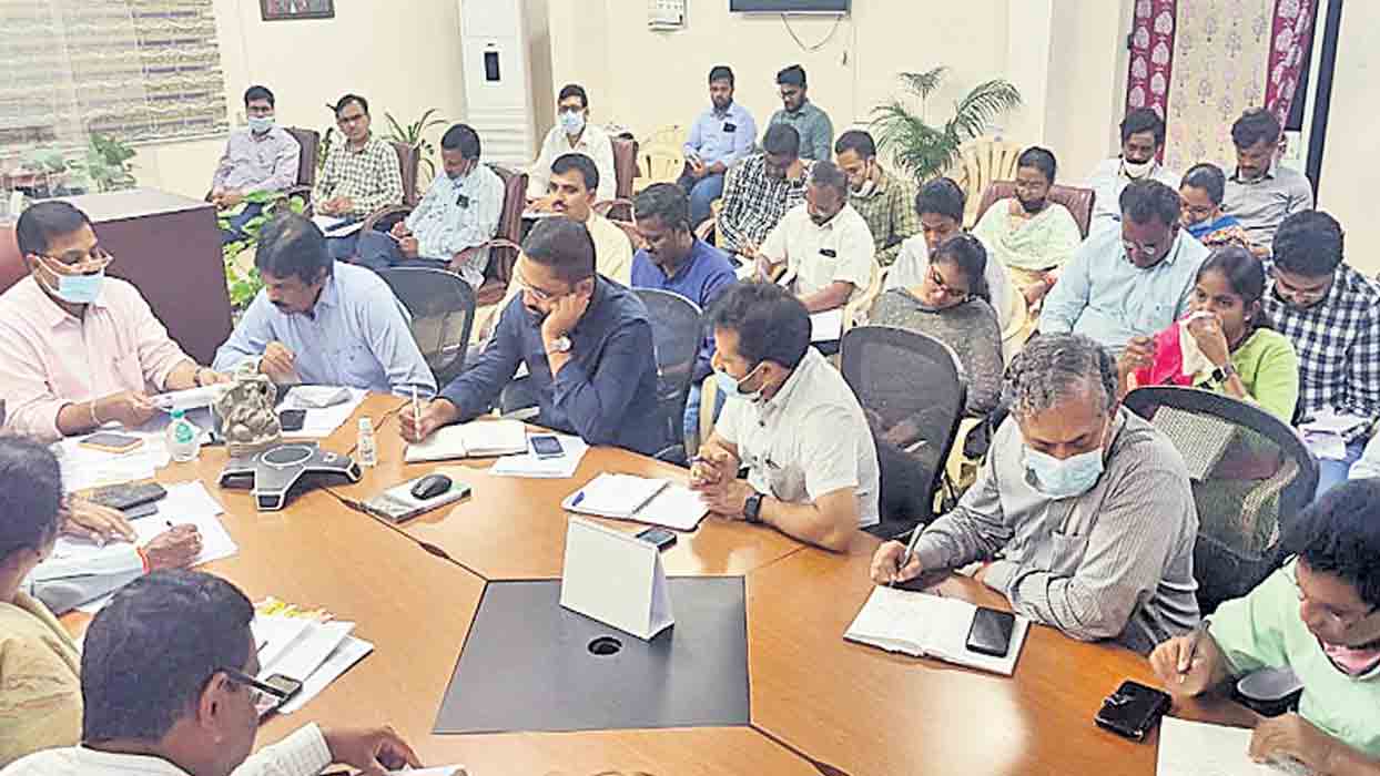 వజ్రోత్సవాలు ఘనంగా నిర్వహిద్దాం..