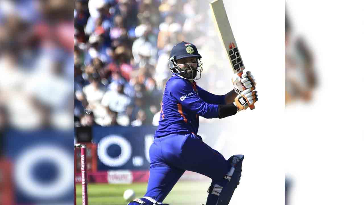 సిరీస్‌ మనదే