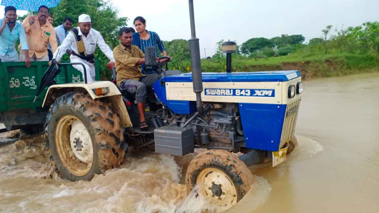 సమయపాలన పాటించకుంటే చర్యలు తప్పవు