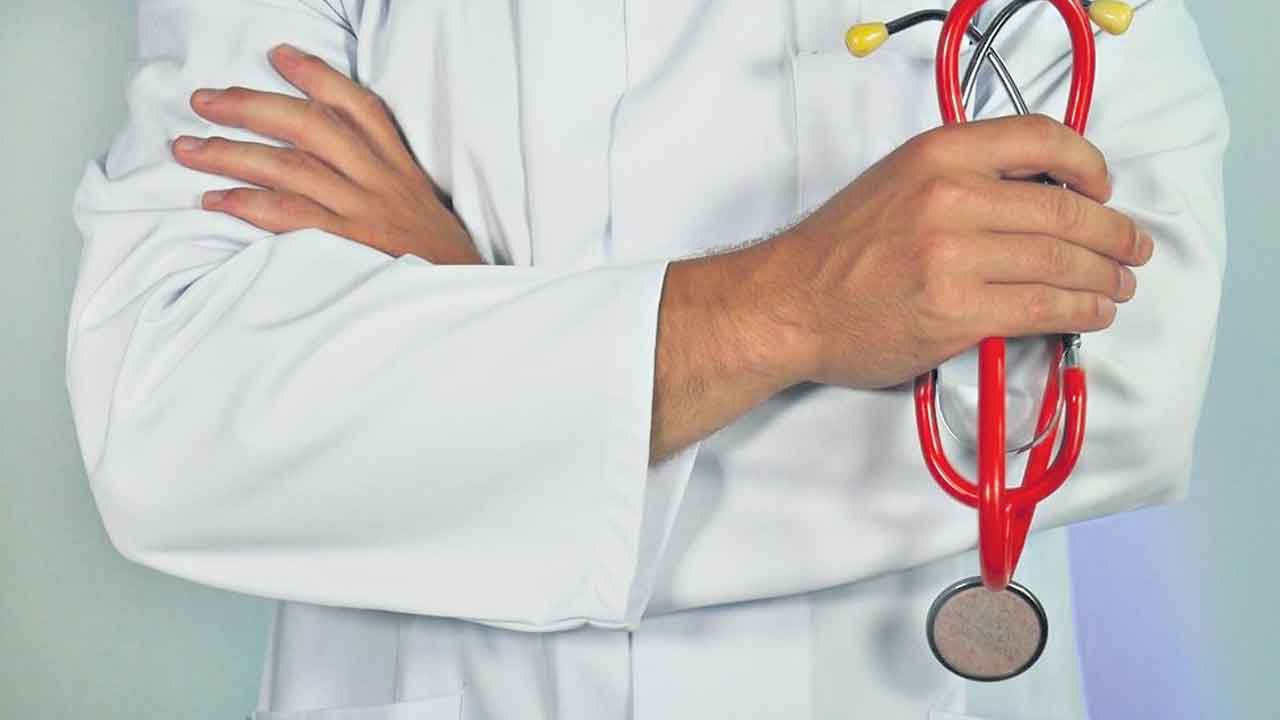 ప్రాణదాతలు వైద్యులు
