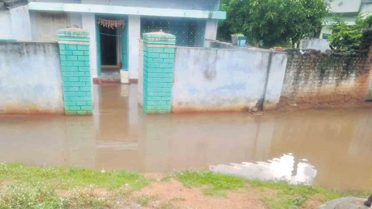 దండుమైలారంలో భారీ వర్షం