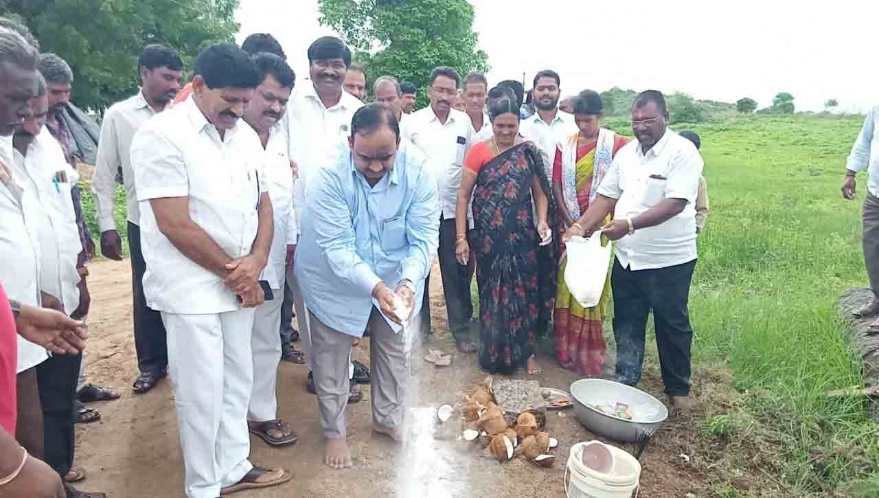 గ్రామాల అభివృద్ధే ప్రభుత్వ ధ్యేయం