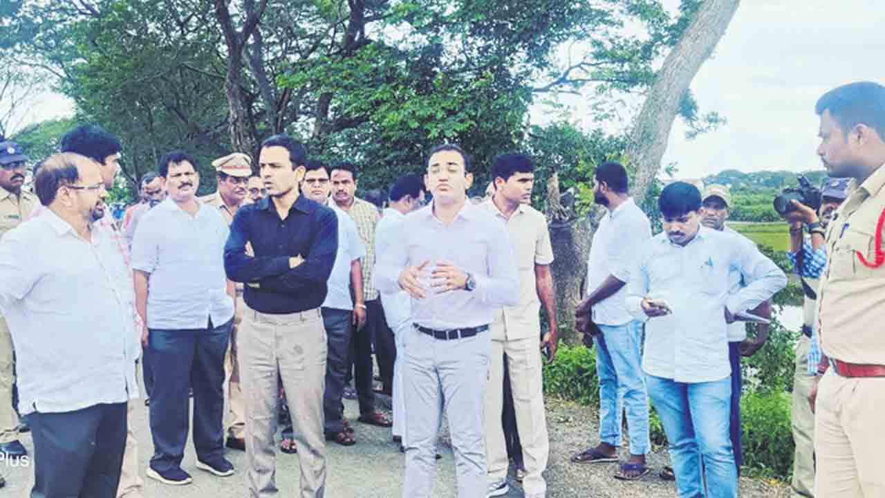 బాధితులకు అండగా ఉంటాం