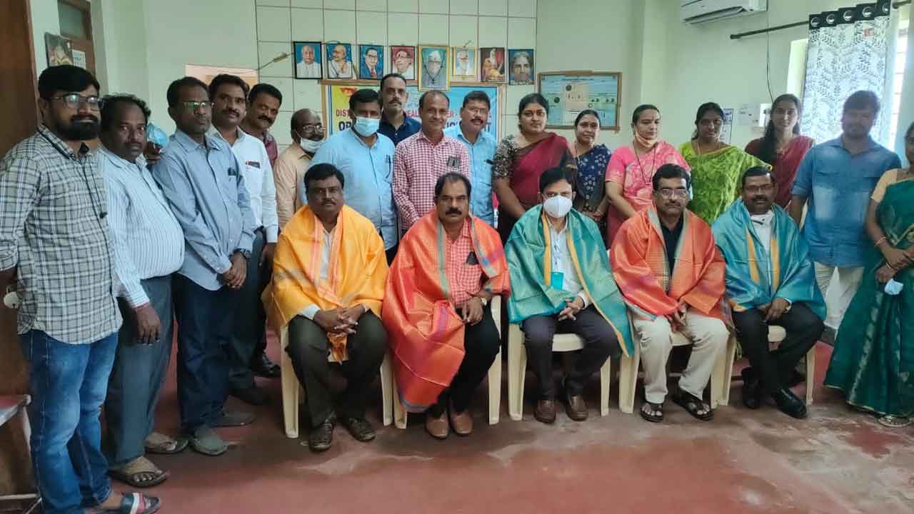 ఘనంగా జాతీయ వైద్యుల దినోత్సవం