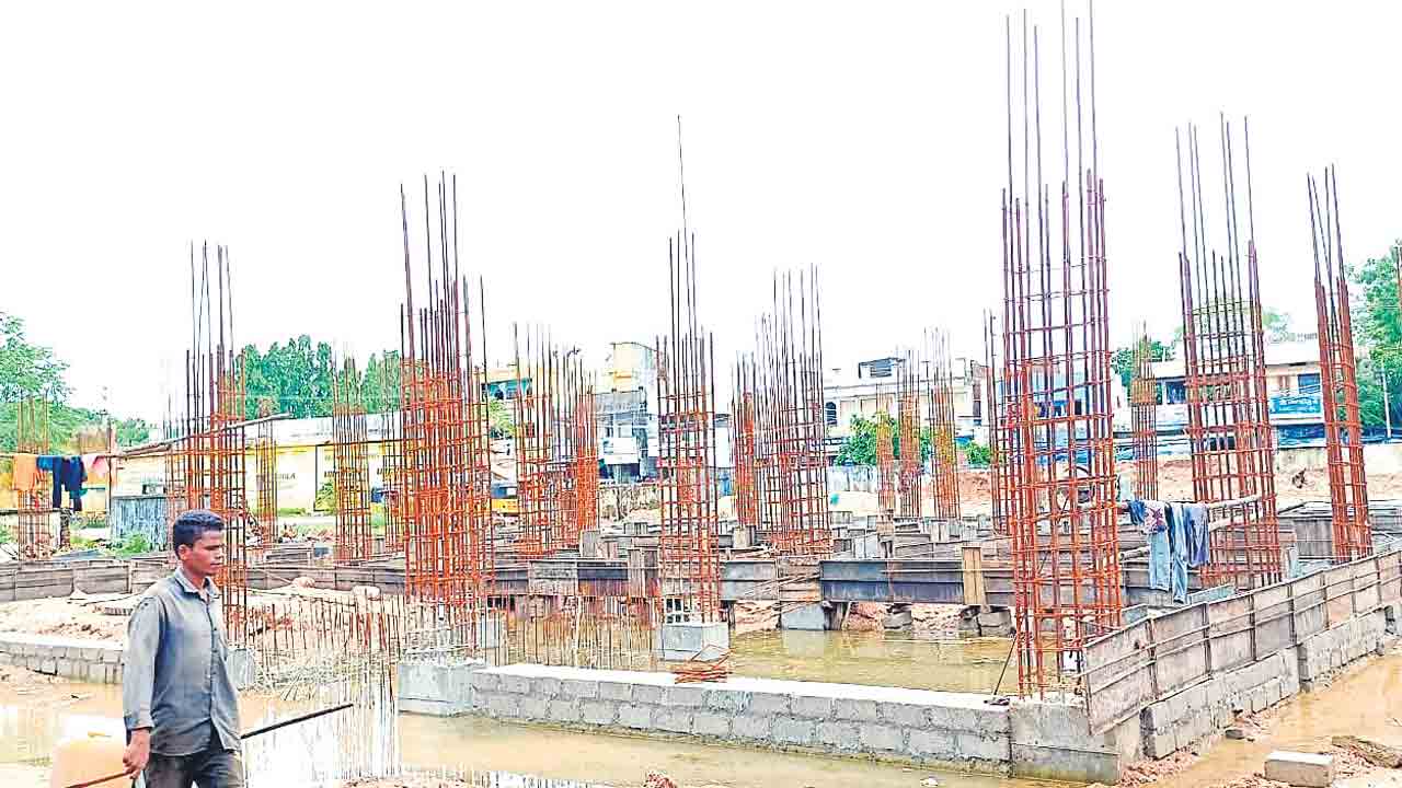 రూ.3.90 కోట్లతో ఇంటిగ్రేటెడ్‌ మార్కెట్‌