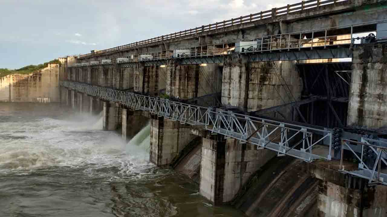 పెరిగిన వరద