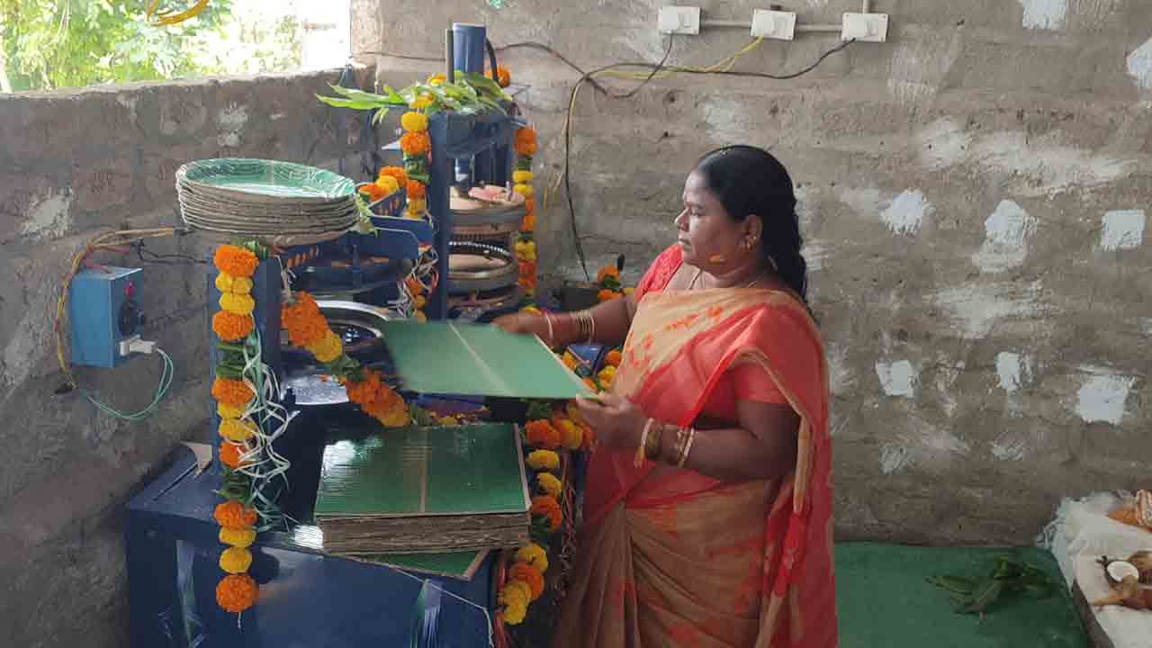 కూలీ నుంచి యజమాని