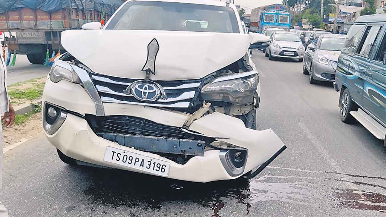 గుత్తాకు తప్పిన ప్రమాదం