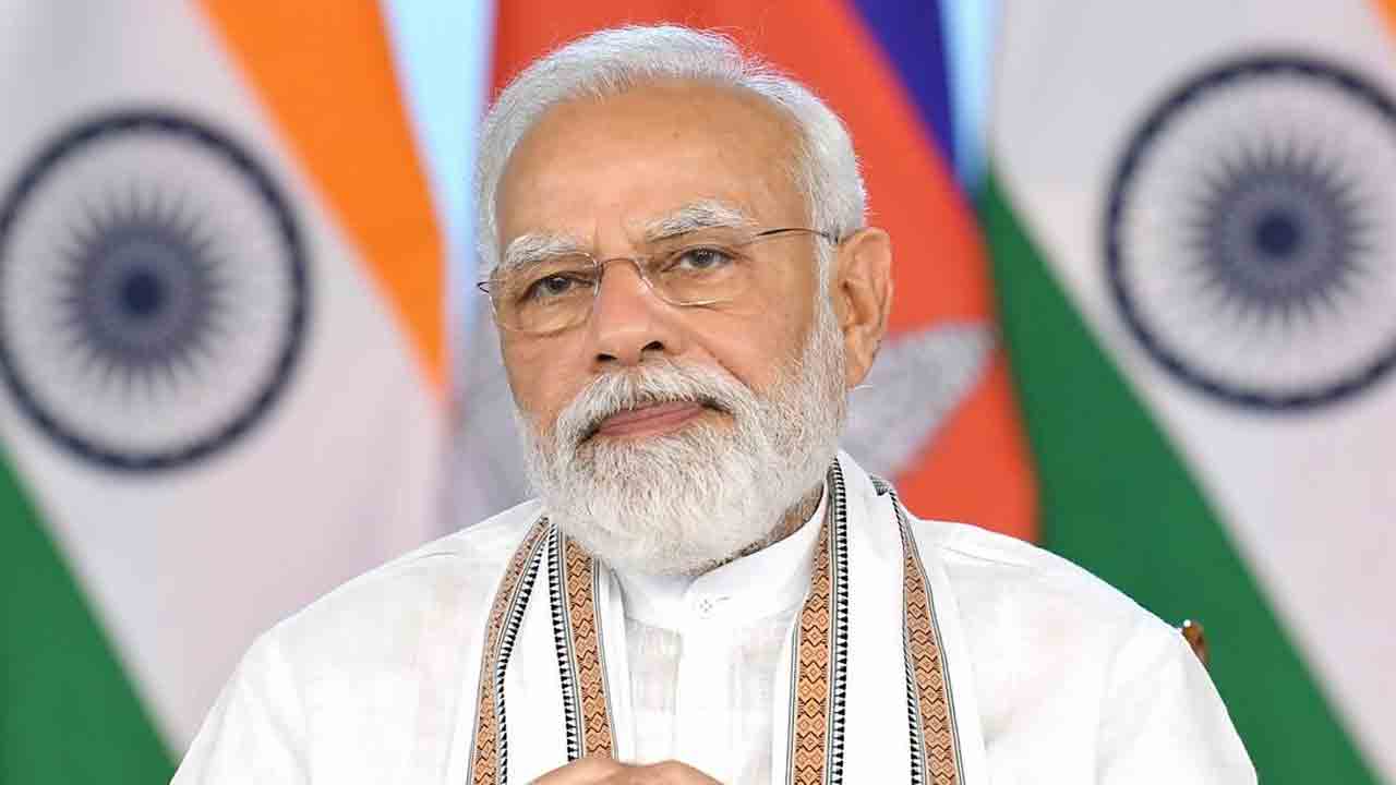 ఏందీ అబద్ధాలు మోదీ!