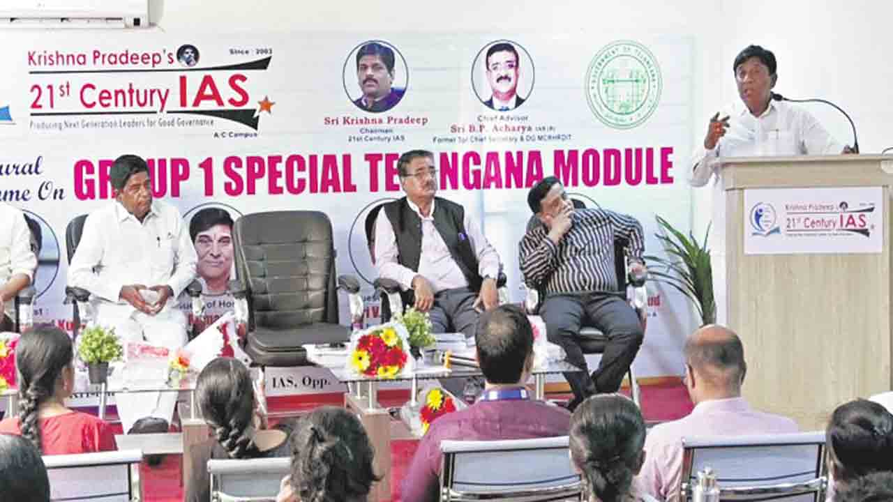 సీఎం కేసీఆర్‌ కృషి వల్లే కోటి ఎకరాలకు నీళ్లు