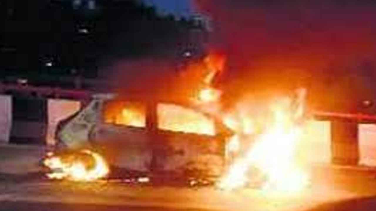 శ్రీవారి భక్తులకు తృటిలో తప్పిన ఘోర ప్రమాదం