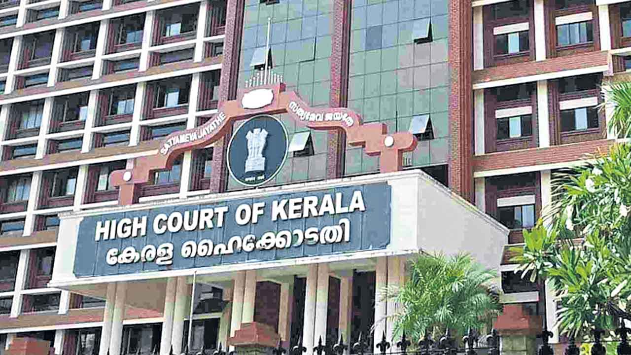 కర్ణుడిలా ఎవరూ బాధపడొద్దు