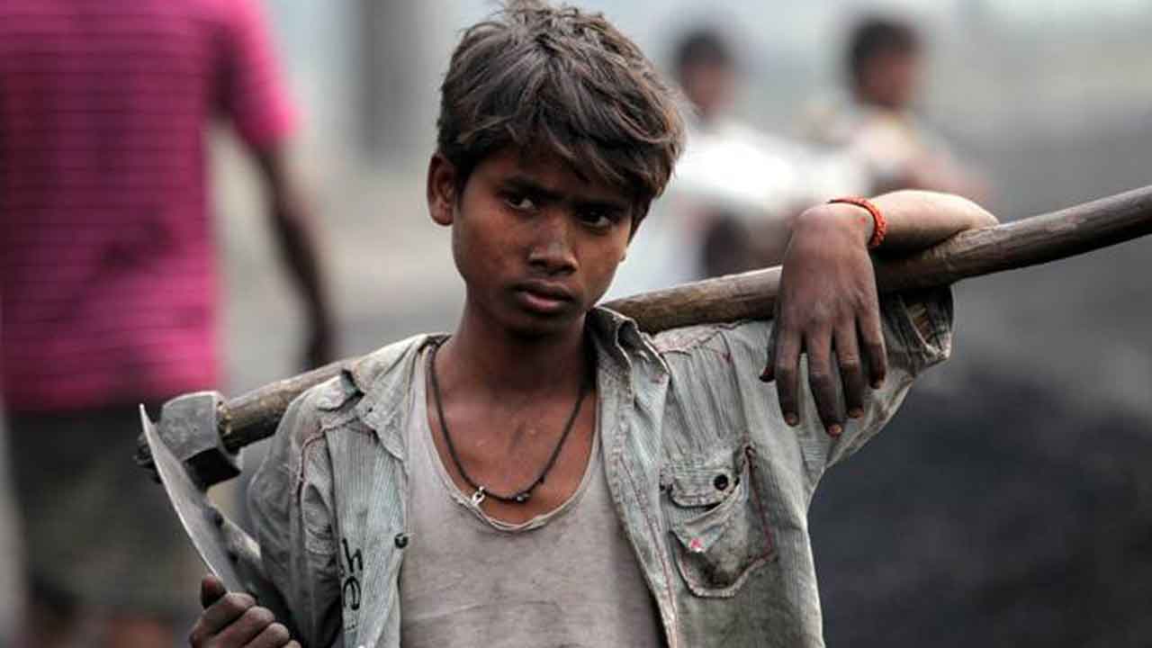 చిన్నారులకు విముక్తి