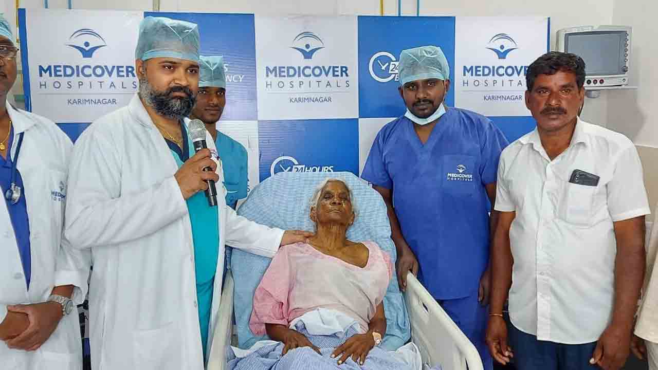 శతాధిక వృద్ధురాలికి తుంటి ఆపరేషన్‌