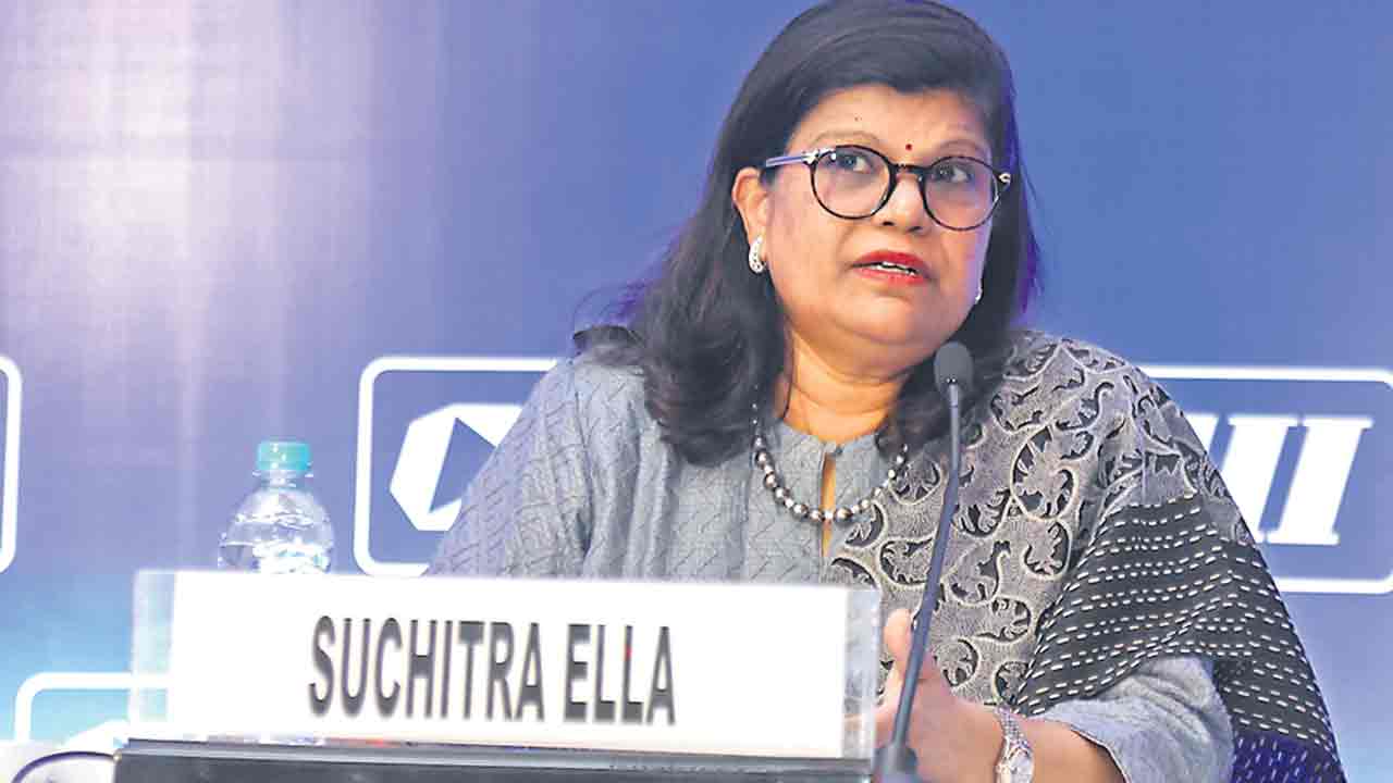 ఐదేండ్లలో 5 లక్షల ఉద్యోగాలు