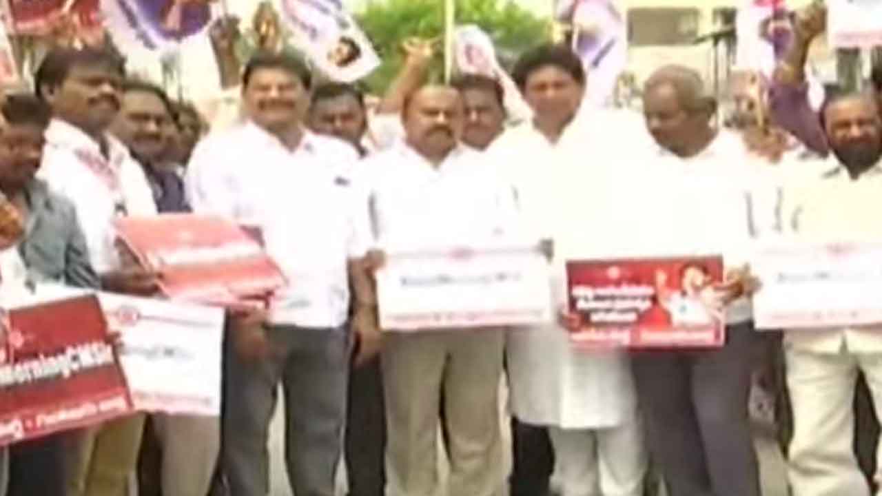 మాజీ మంత్రి కొడాలి నాని ఇంటి వద్ద ఉద్రిక్తత