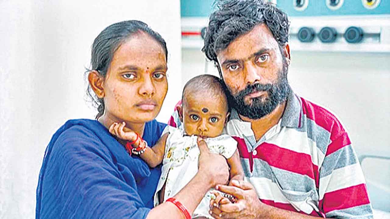 సాయం చేస్తామని డబ్బులు కొట్టేశారు