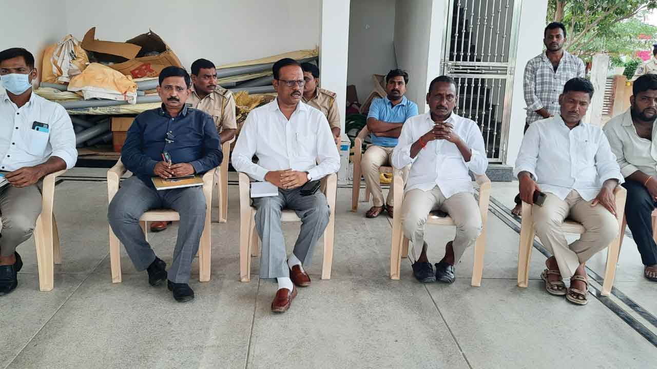 చారకొండలో నీరా ప్రాజెక్టు