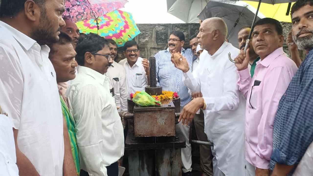 కడెం నీటిని వినియోగించుకోవాలి