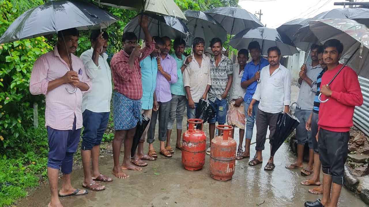ధరల దాడి.. సాలు మోదీ..!