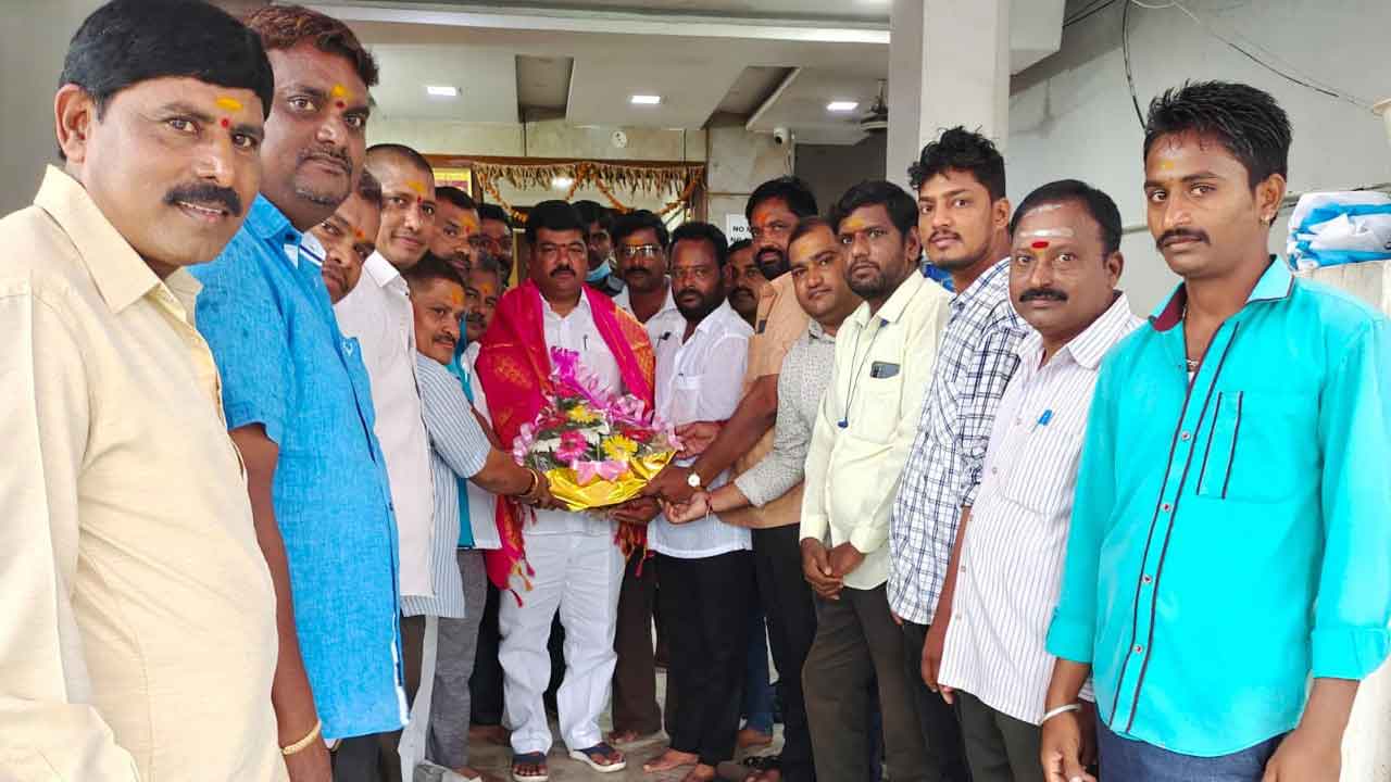 బీరన్న బోనాల ఉత్సవాలకు రావాలి