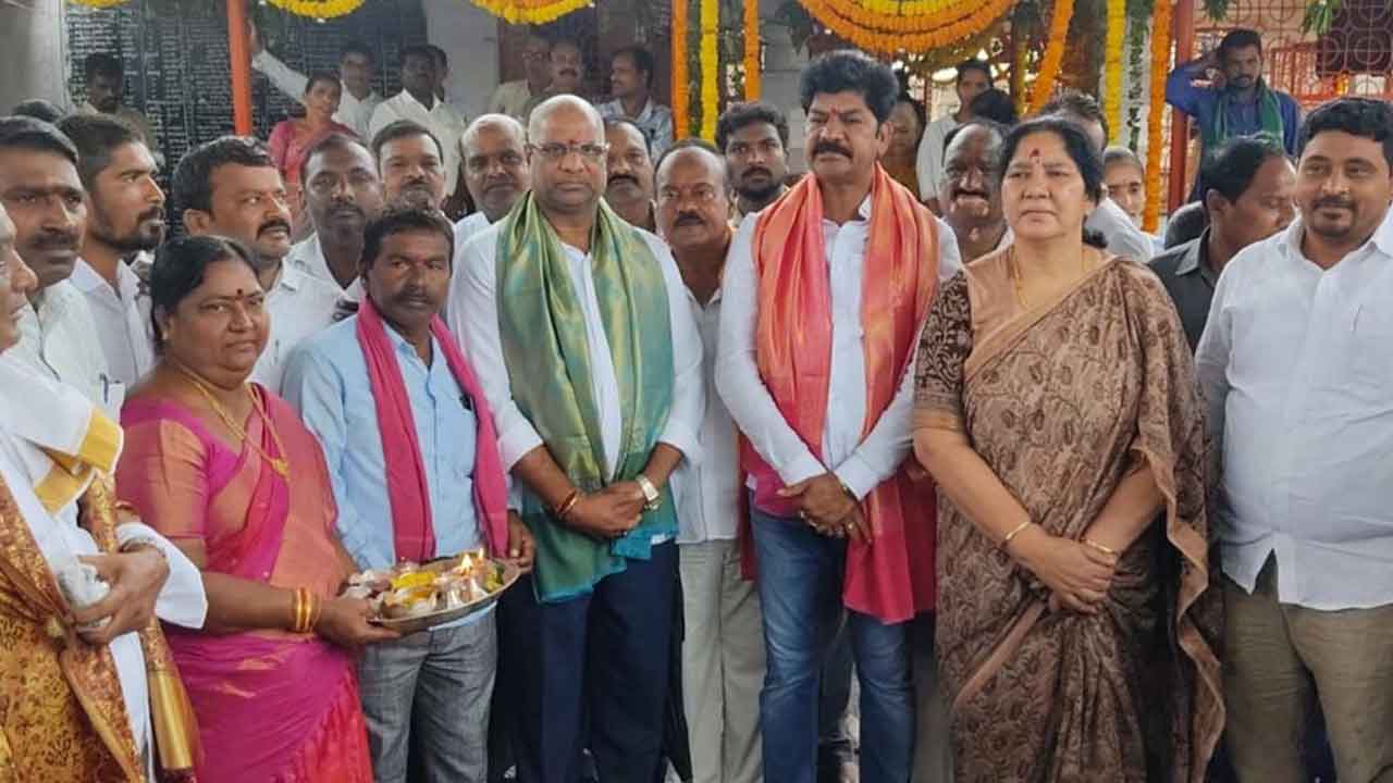 కాకతీయుల స్ఫూర్తితో సీఎం కేసీఆర్‌ పాలన