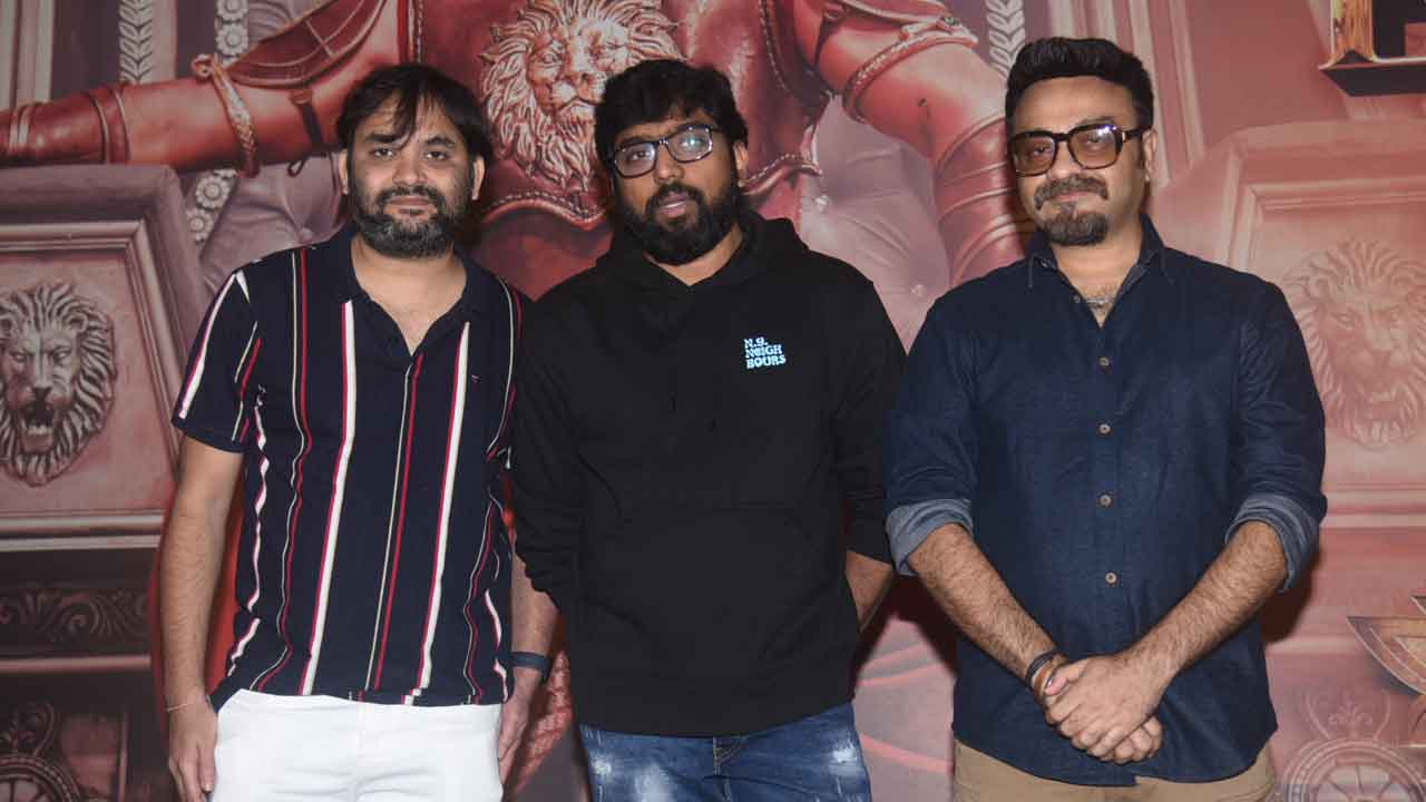 ఈశ్వరుడే చేసిన గారడీ