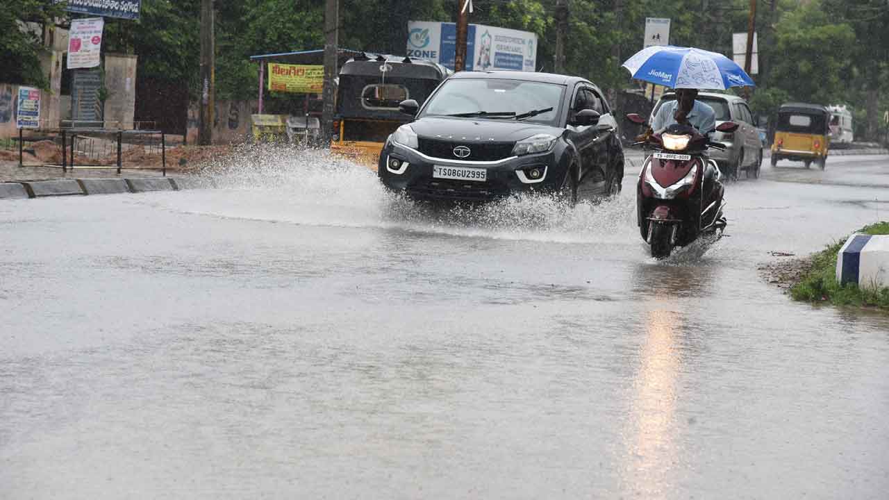 ఎడతెరిపిలేని వర్షం