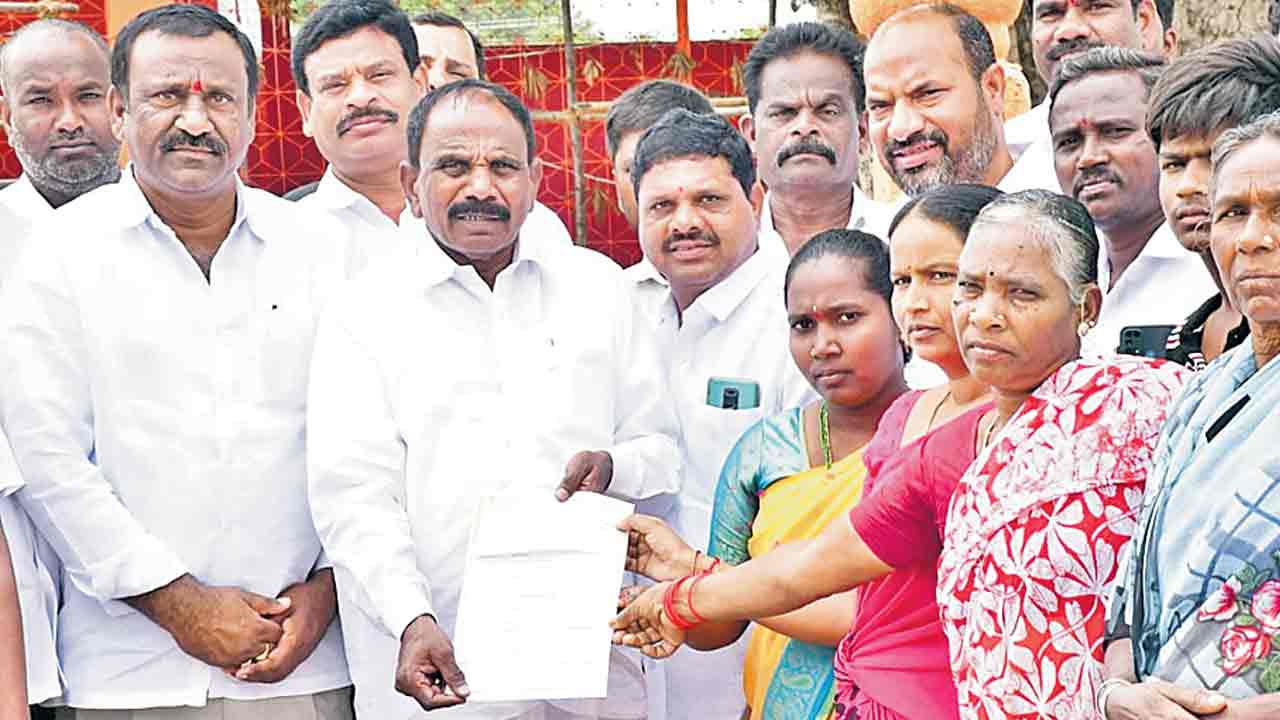 ప్రమాద బీమాతో భరోసా