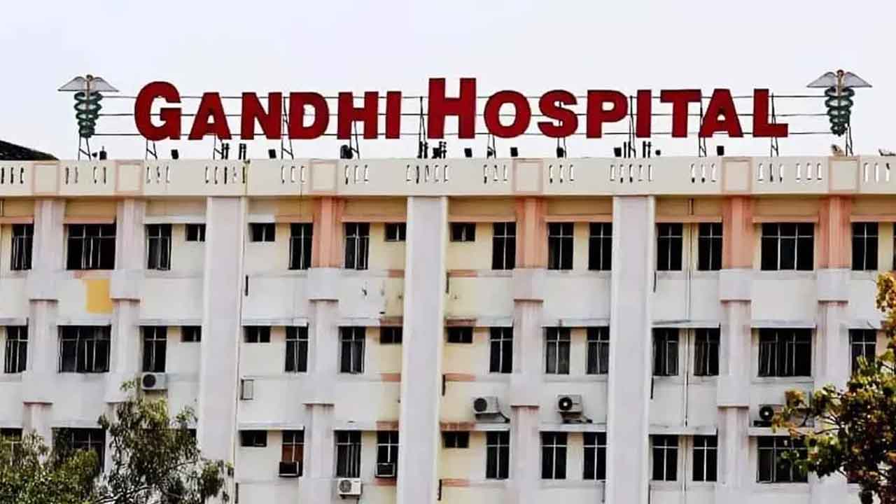 గాంధీలో ఇకపై కంటి ఆపరేషన్లు