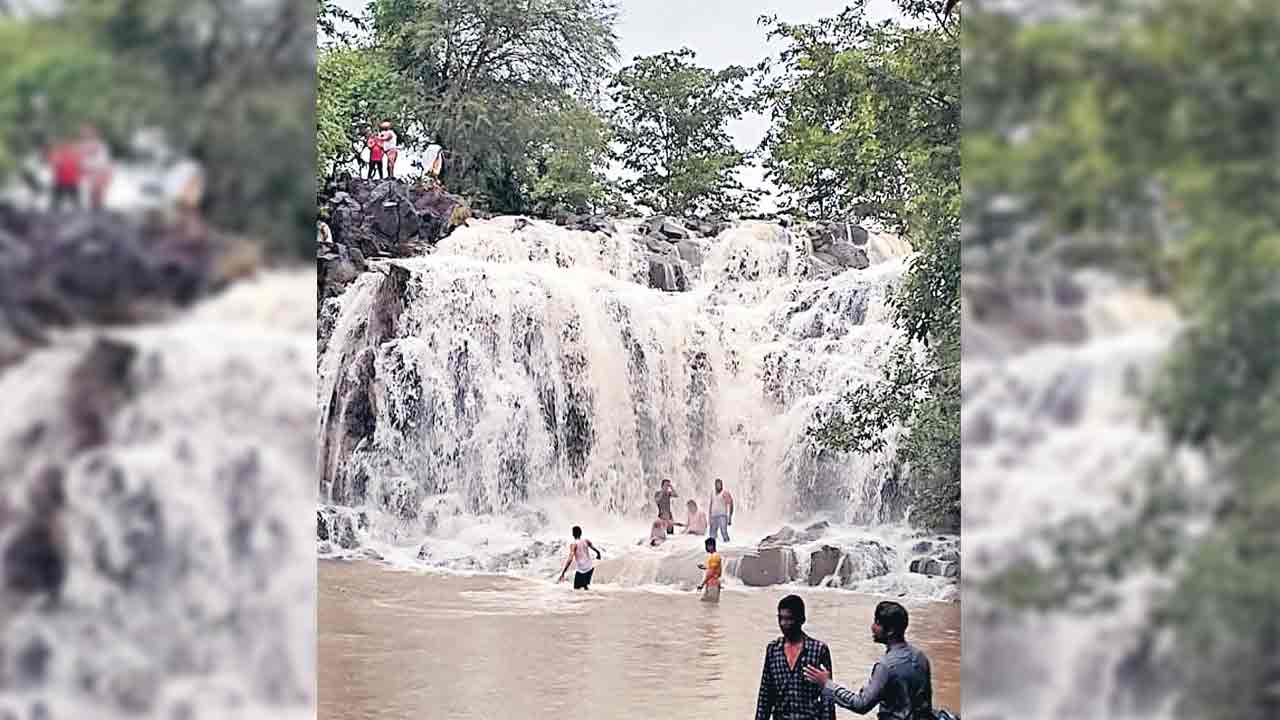 వాహ్‌స్తాపూర్‌
